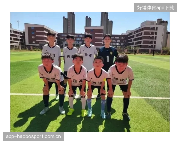 球员担任城市体育节形象大使推动全民运动新风潮